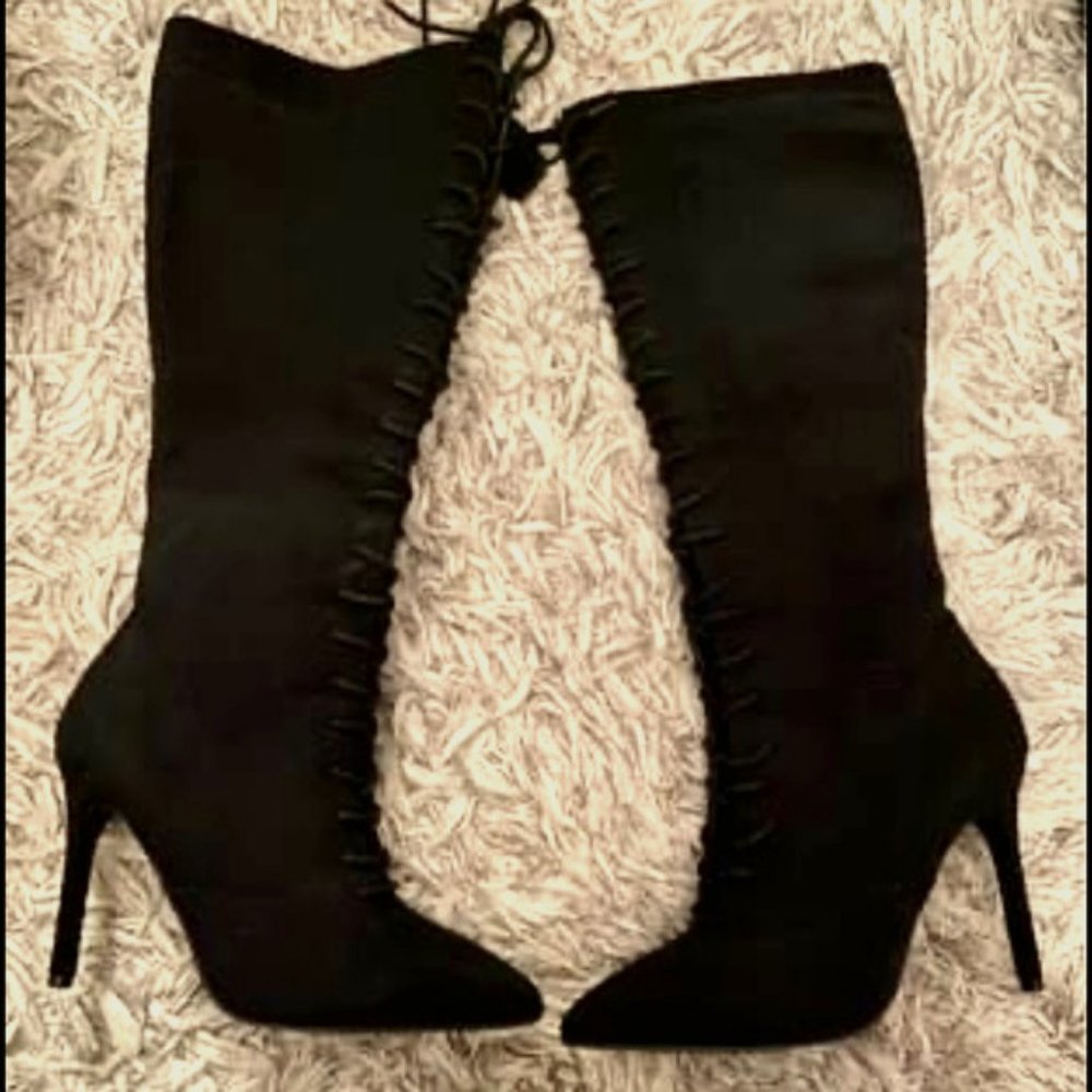Suede heels size 6